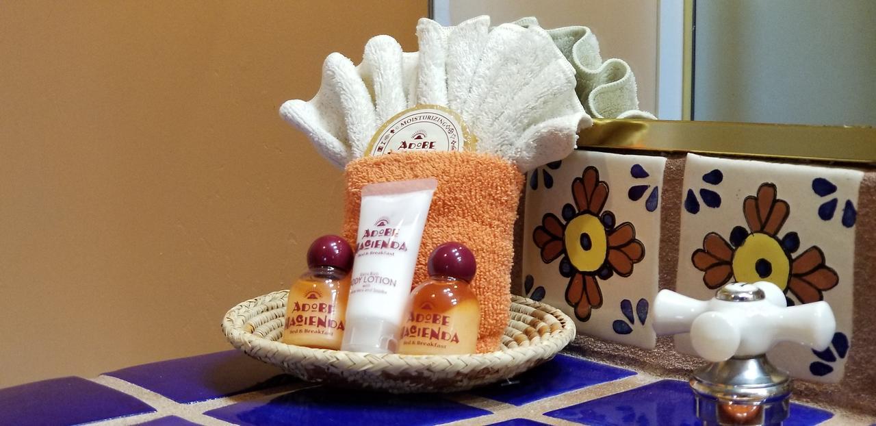 Adobe Hacienda Bed & Breakfast Седона Екстериор снимка
