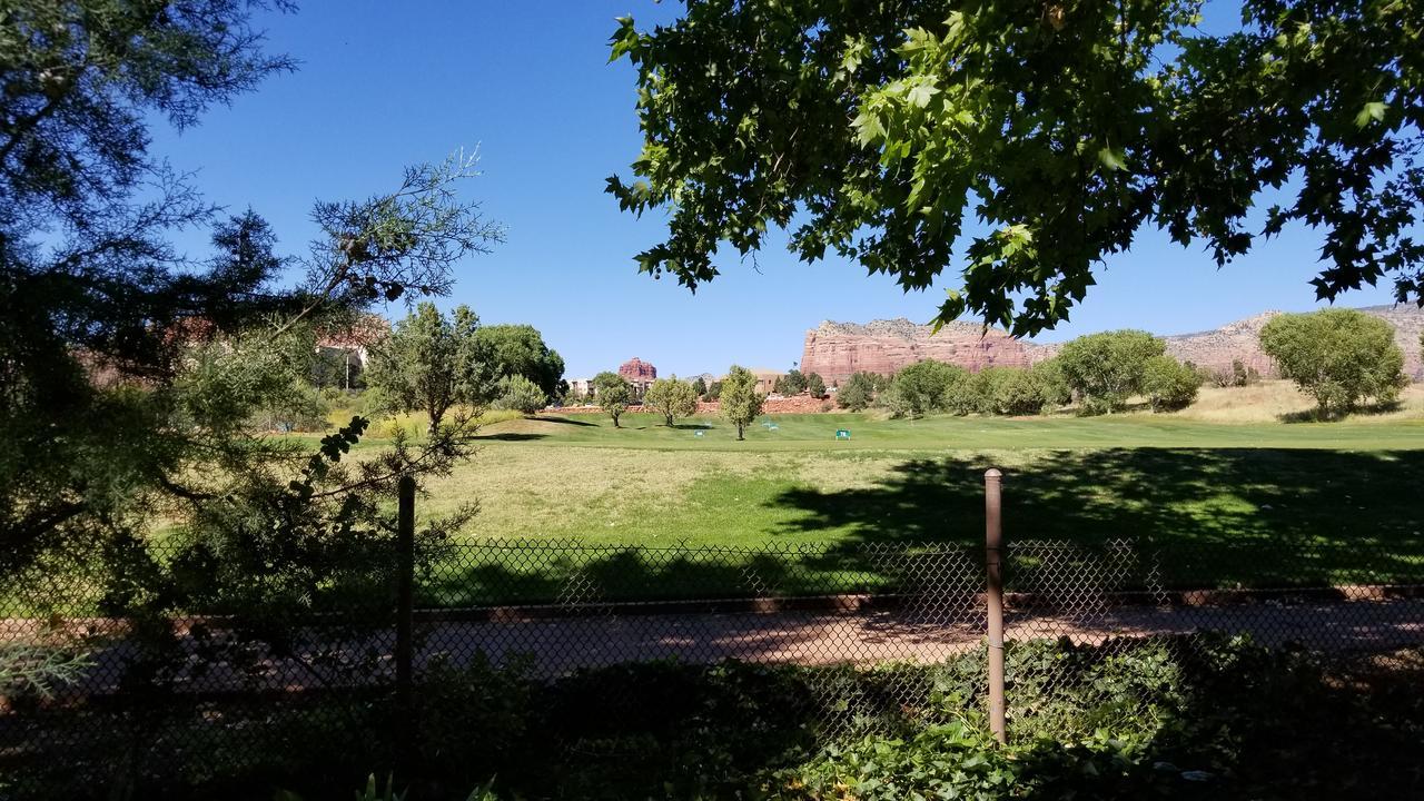 Adobe Hacienda Bed & Breakfast Седона Екстериор снимка