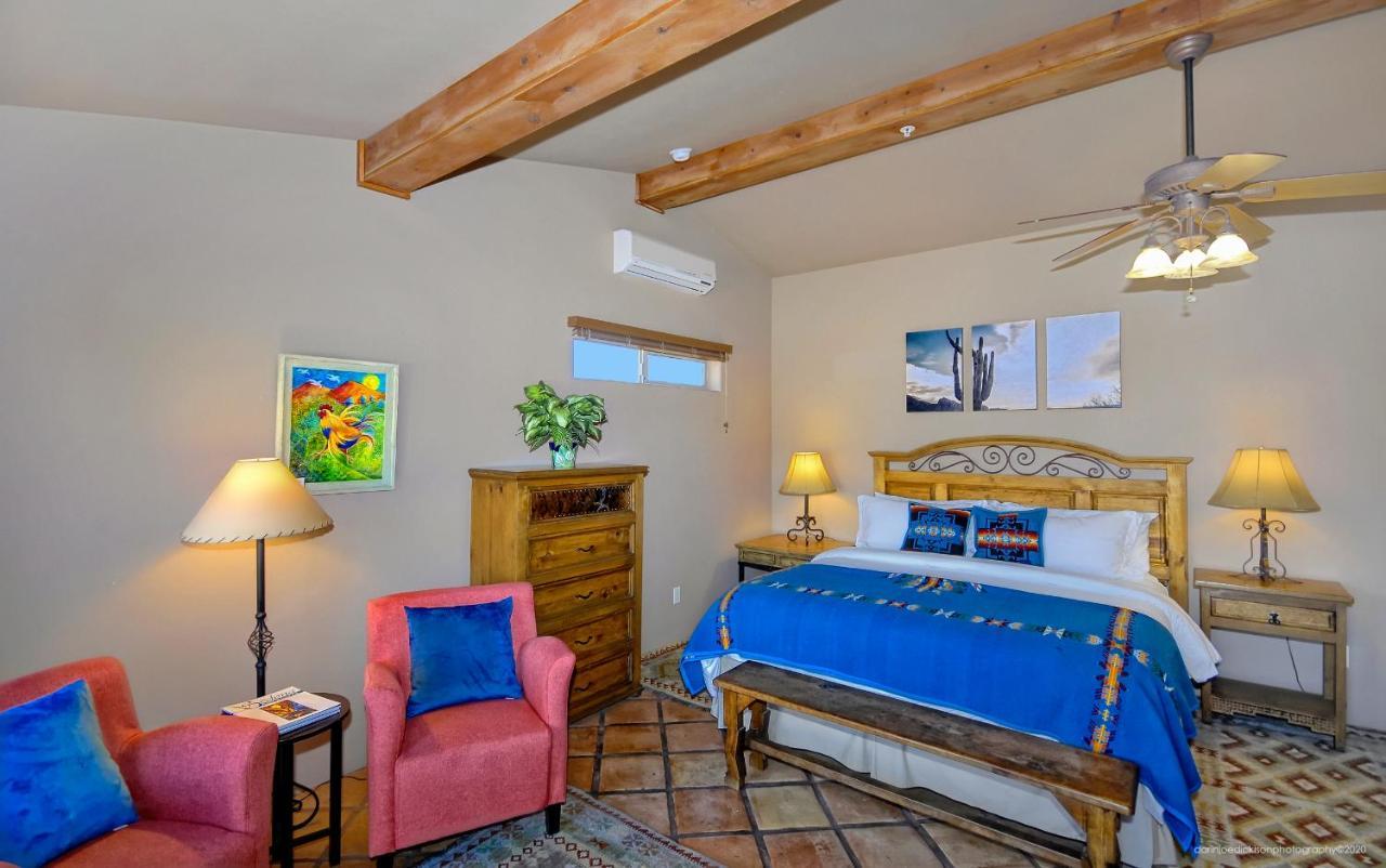Adobe Hacienda Bed & Breakfast Седона Екстериор снимка